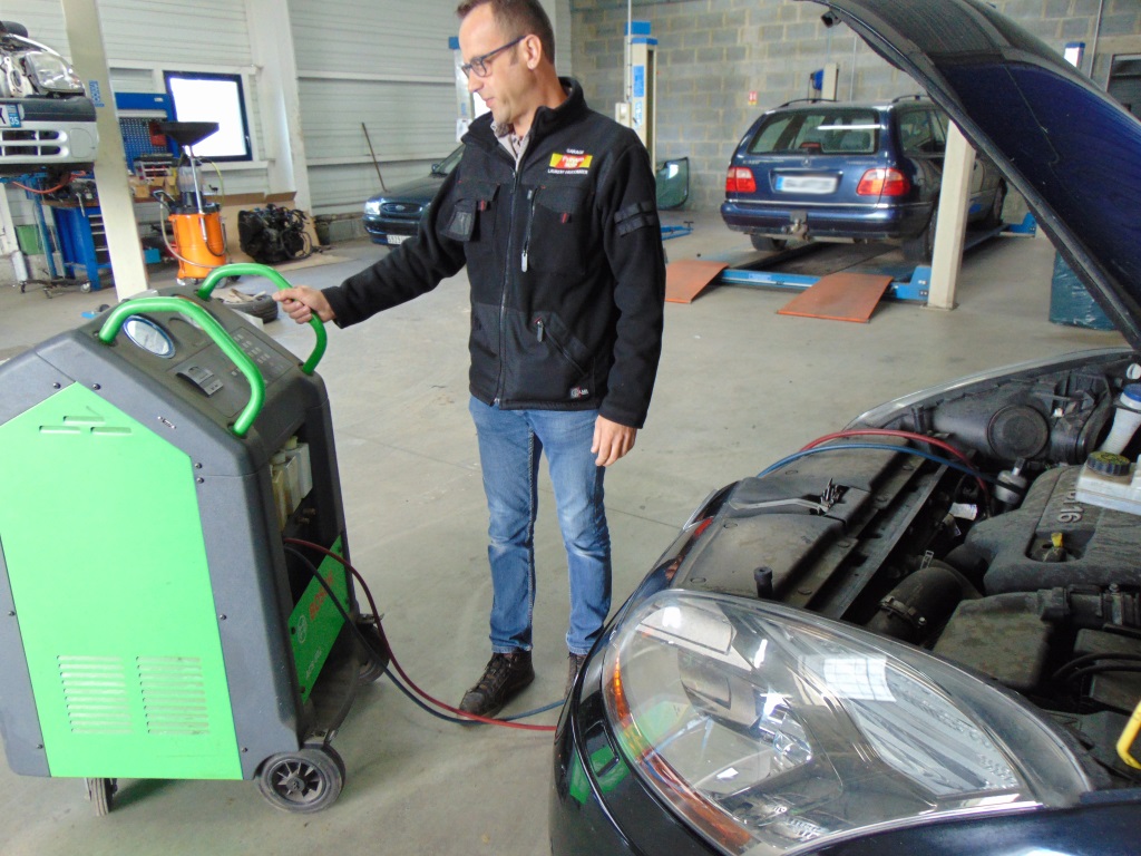 Entretien de la climatisation sur votre voiture